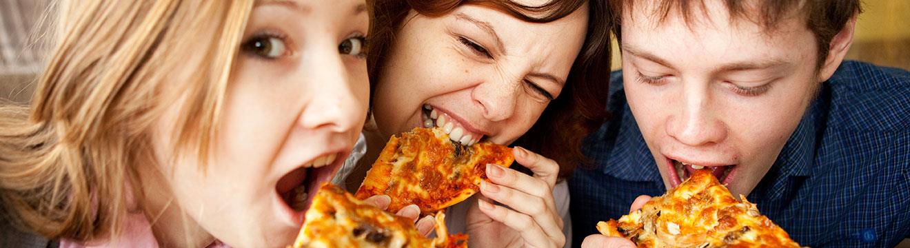 1320x360_CYP_TeensPizza.jpg